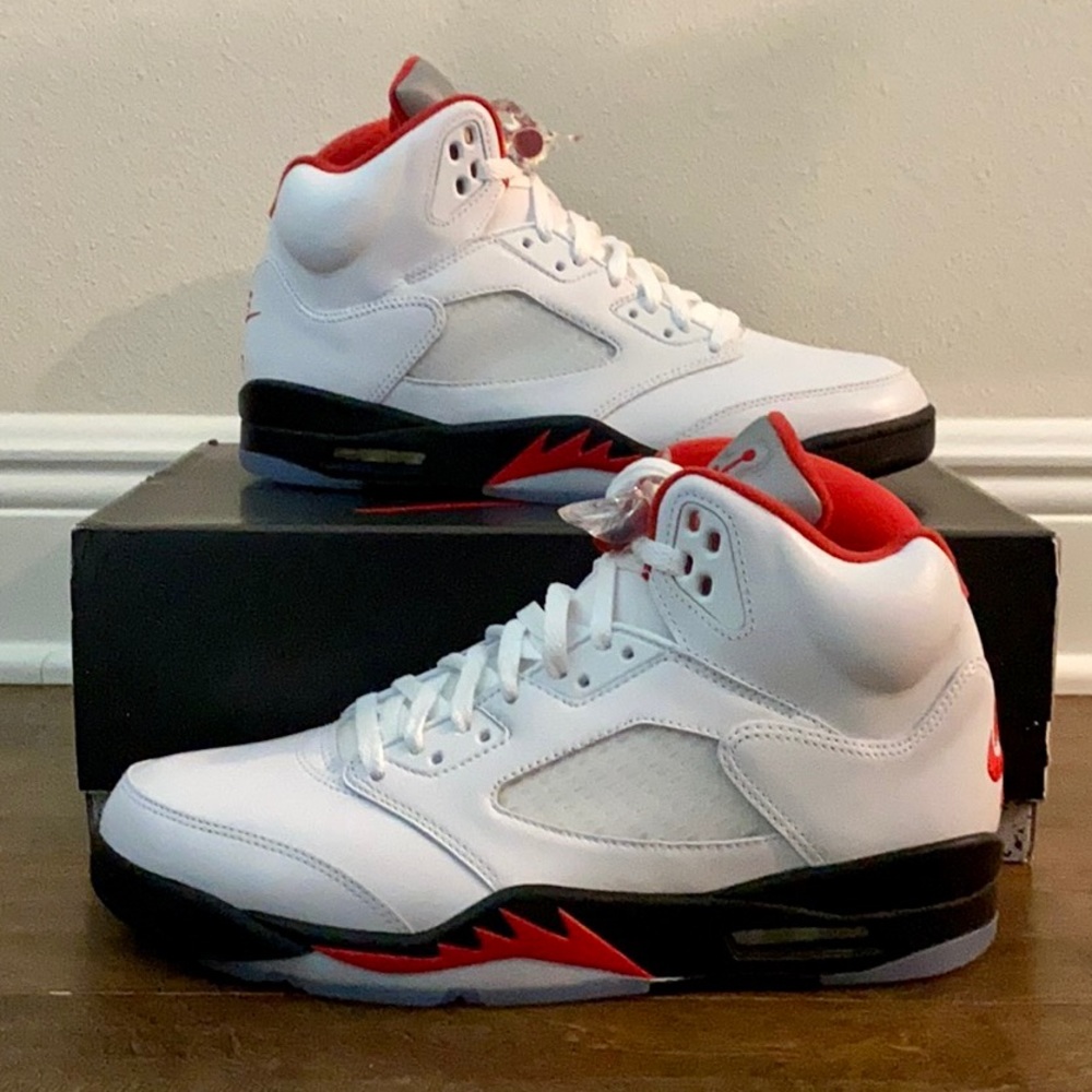 Jordan 5 Fire Red